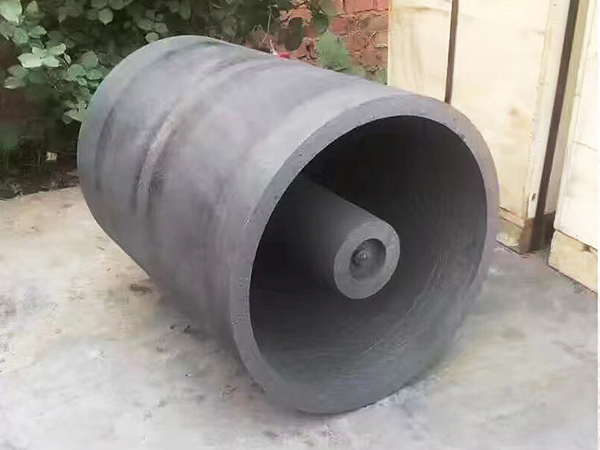 Graphite crucible