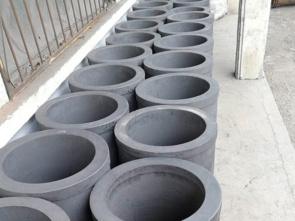 Graphite crucible